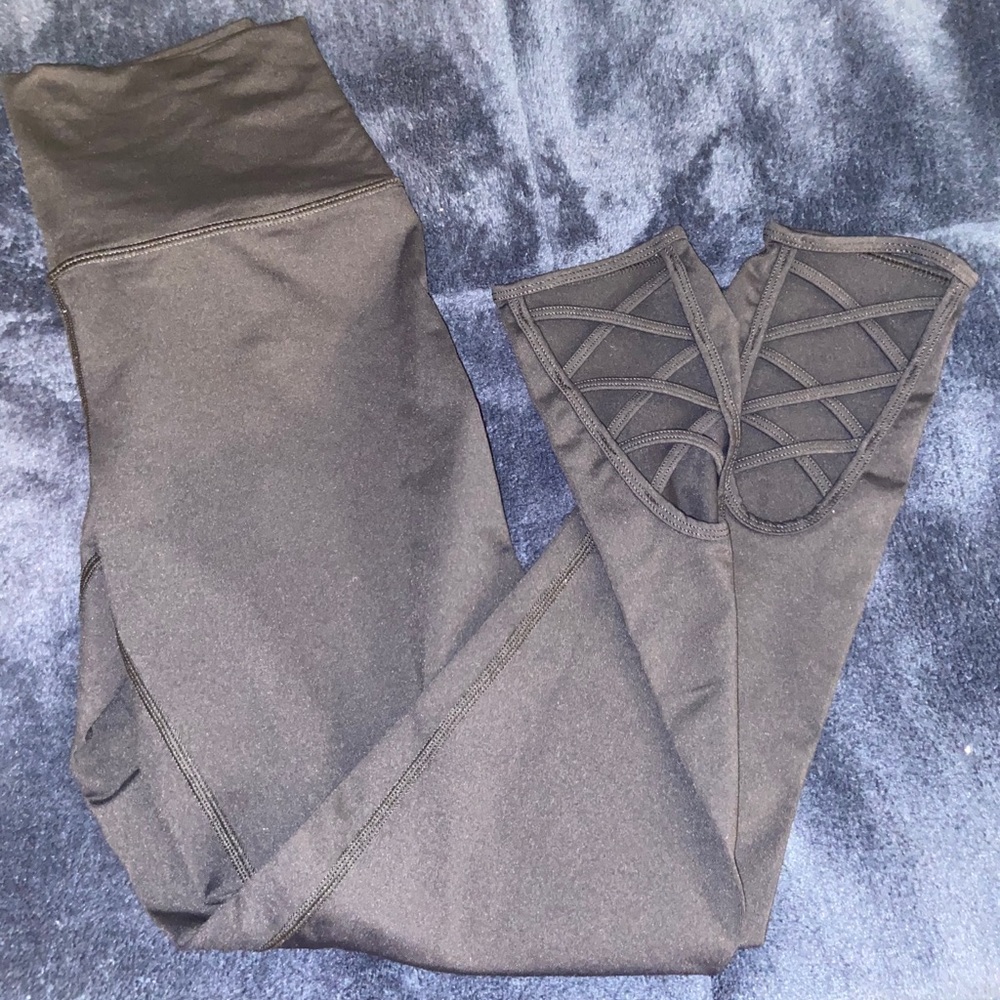 Women’s Aerie Black Leggings Size M